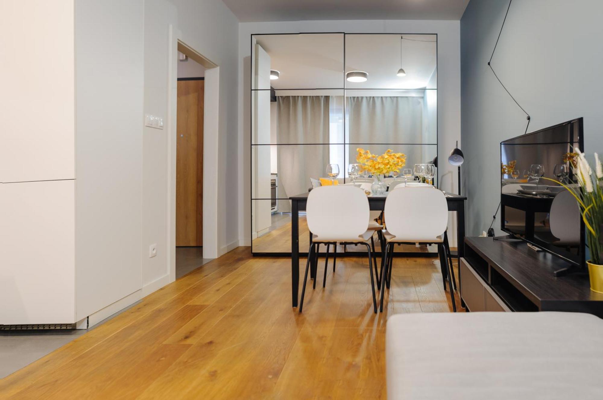 Like Home Apartments Krakow Bagian luar foto