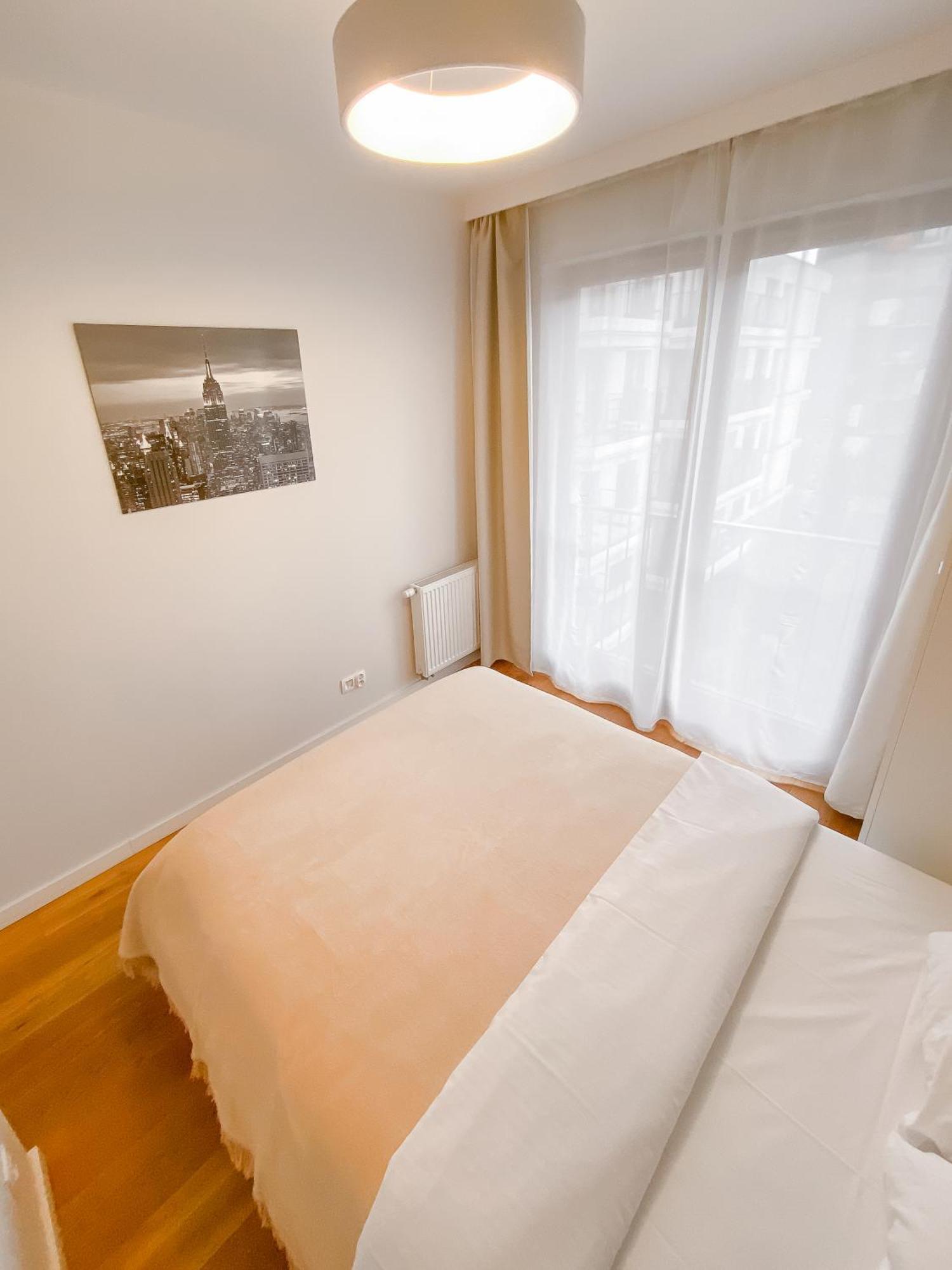 Like Home Apartments Krakow Bagian luar foto