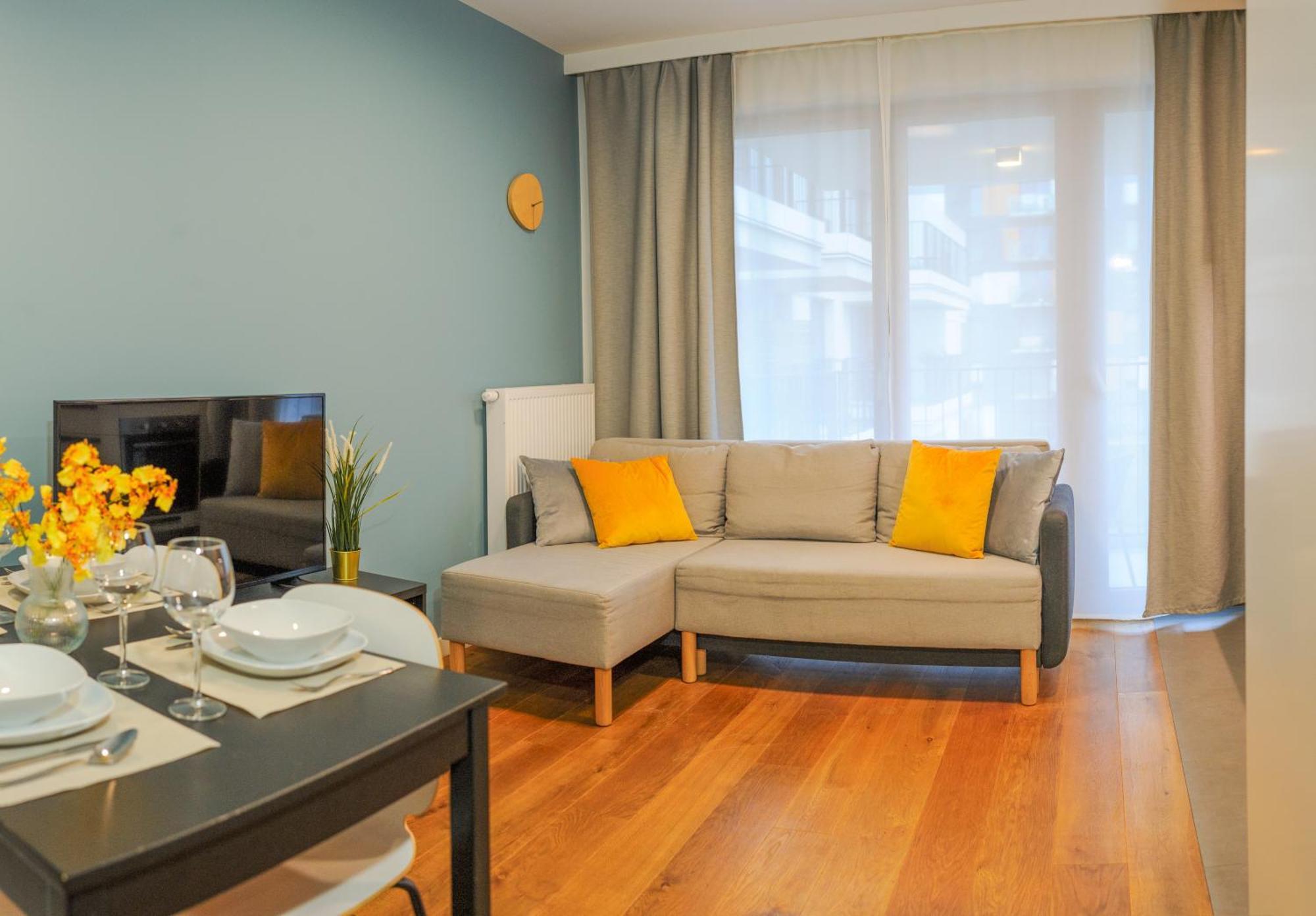 Like Home Apartments Krakow Bagian luar foto