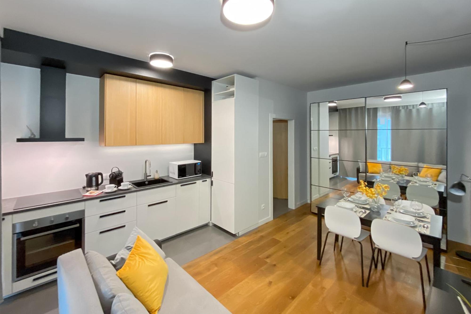 Like Home Apartments Krakow Bagian luar foto