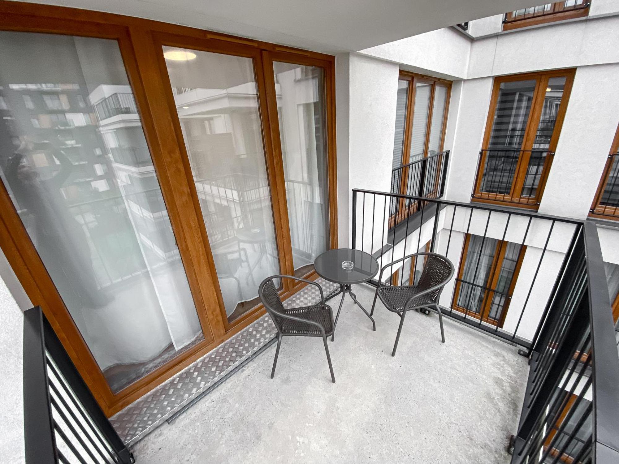 Like Home Apartments Krakow Bagian luar foto